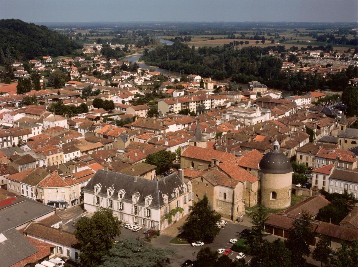 Gite "Au Gre De L'Adour" Эр-сюр-л'Адур Экстерьер фото